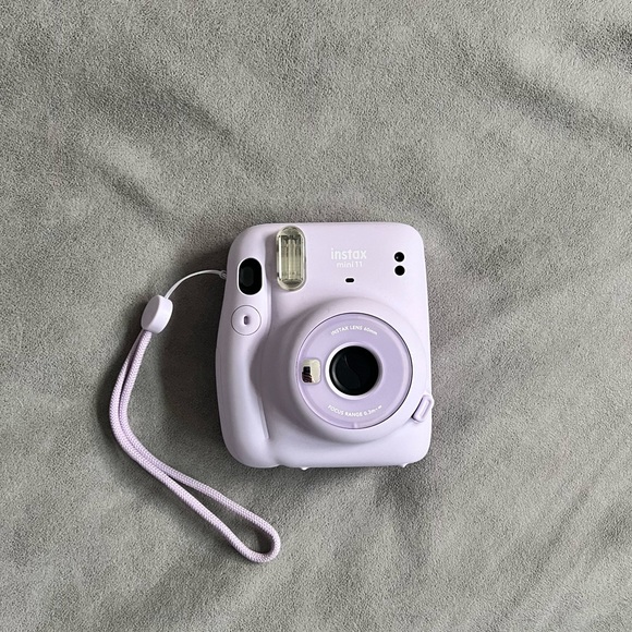 Fujifilm Other - FUJIFILM Instax Mini 11 Lilac w/ Case